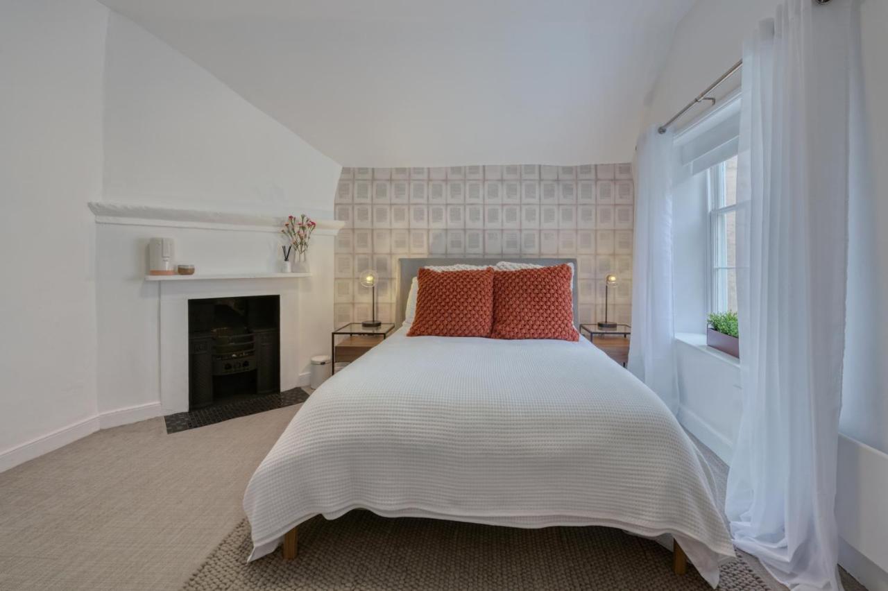 Beautiful Apartment On The Historic Rows 切斯特 外观 照片