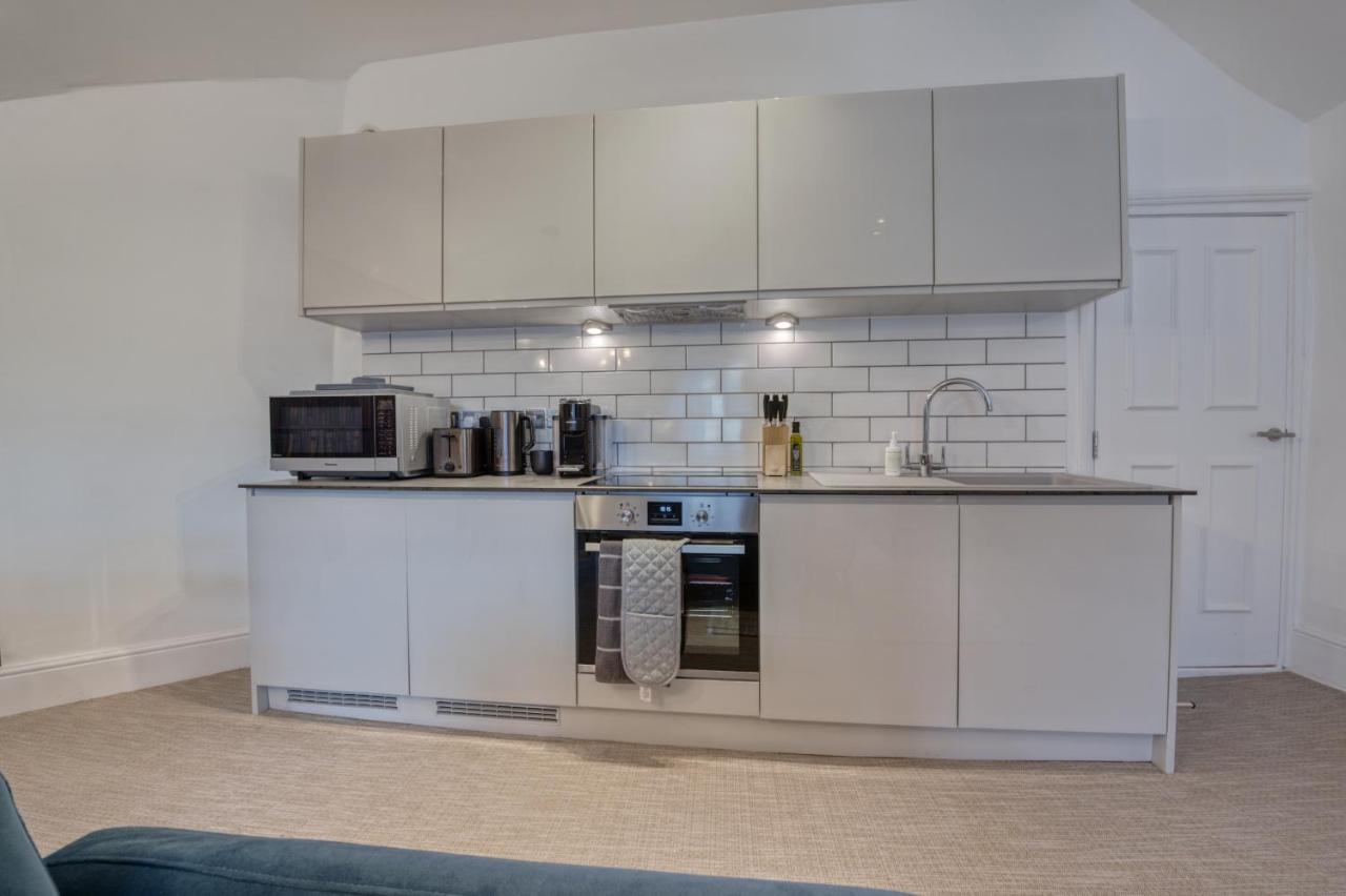 Beautiful Apartment On The Historic Rows 切斯特 外观 照片
